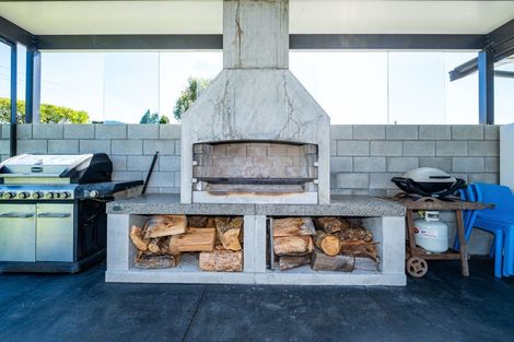 Photo of property in 35 Gartartan Road, Tinwald, Ashburton, 7774