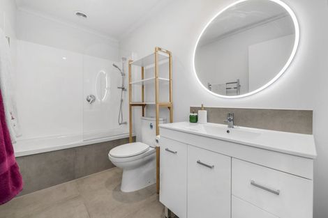 Photo of property in 127 Kuaka Drive, Takanini, 2112