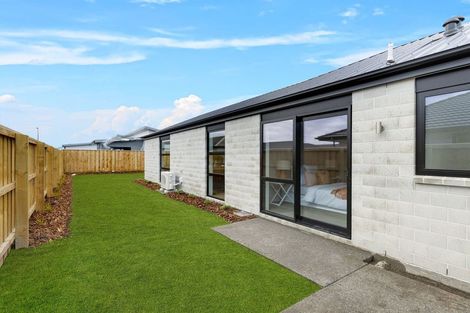 Photo of property in 15 Herridge Street, Woodend, 7691