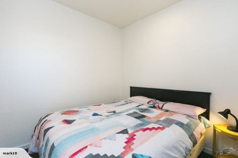 Photo of property in Stadium Garden Flats, 212/107 Thorndon Quay, Pipitea, Wellington, 6011