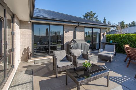 Photo of property in 2 Puriri Street, Pegasus, 7612