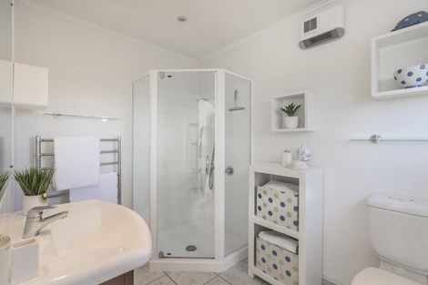 Photo of property in 20 Tui Road, Raumati Beach, Paraparaumu, 5032