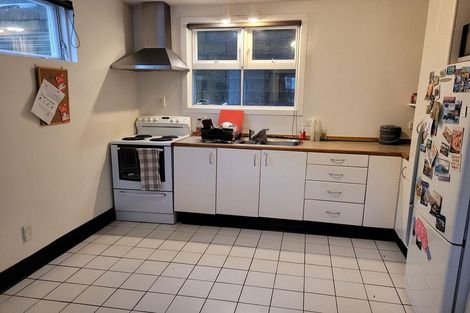 Photo of property in Parkland Flats, 18/51 Adams Terrace, Kelburn, Wellington, 6021