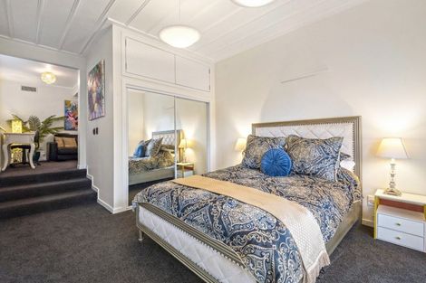 Photo of property in 26 Dedwood Terrace, Saint Marys Bay, Auckland, 1011
