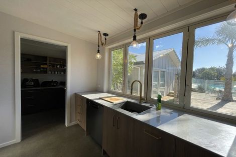 Photo of property in 39 Pohutukawa Drive, Eskdale, Napier, 4182