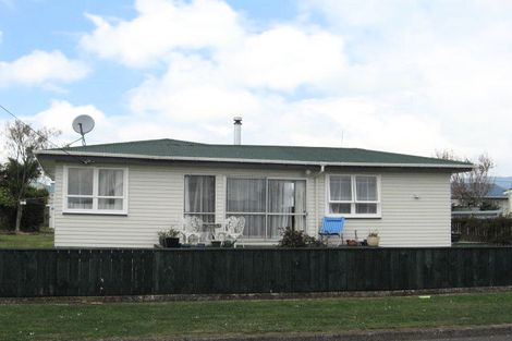 Photo of property in 22 Charles Road, Hannahs Bay, Rotorua, 3010