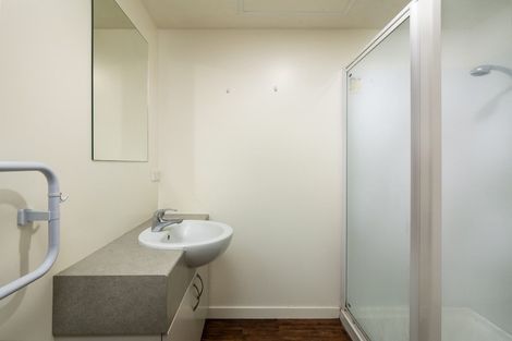 Photo of property in 28/30 Mathesons Road, Phillipstown, Christchurch, 8011