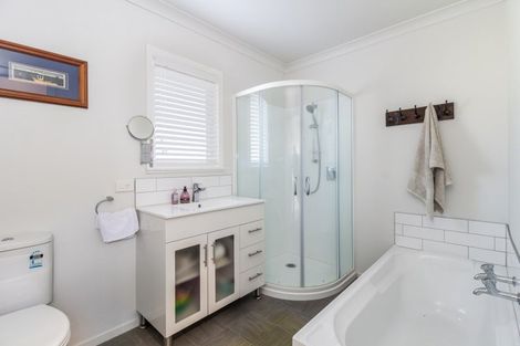 Photo of property in 44a Le Quesne Road, Bay View, Napier, 4104