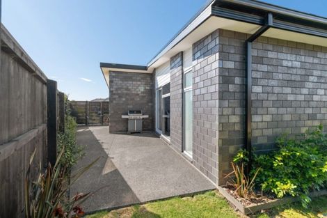 Photo of property in 44 Shadbolt Lane, Rolleston, 7614