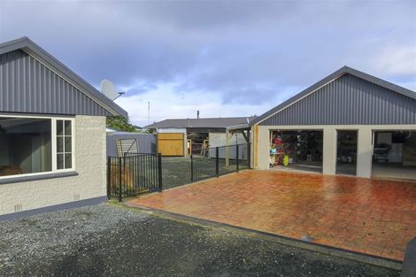 Photo of property in 11 Chesney Street, Heidelberg, Invercargill, 9812