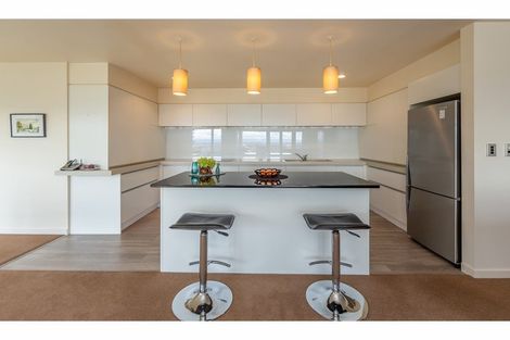 Photo of property in 11b Lookaway Place, Huntsbury, Christchurch, 8022