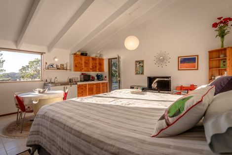 Photo of property in 150 Whangaruru Wharf Road, Whangaruru, Hikurangi, 0184