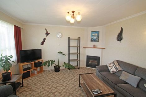 Photo of property in 67 Nevada Drive, Merrilands, New Plymouth, 4312