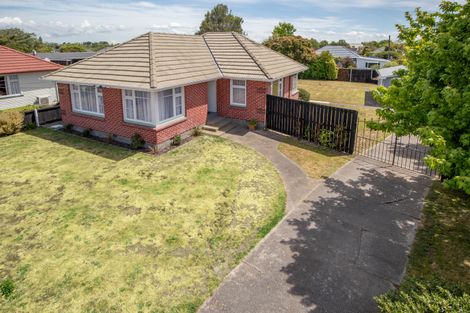 Photo of property in 41 Burwood Road, Burwood, Christchurch, 8083