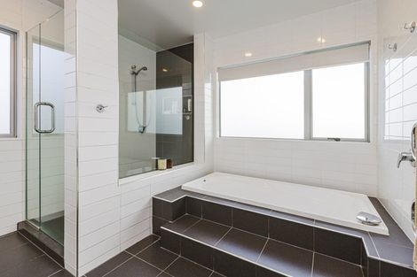 Photo of property in 316 Hill Road, The Gardens, Auckland, 2105