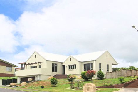 Photo of property in 17 Jackson Place, Pukekohe, 2120