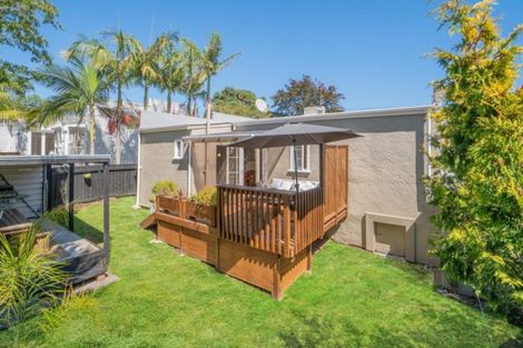 Photo of property in 1/24 Gardner Avenue, New Lynn, Auckland, 0600
