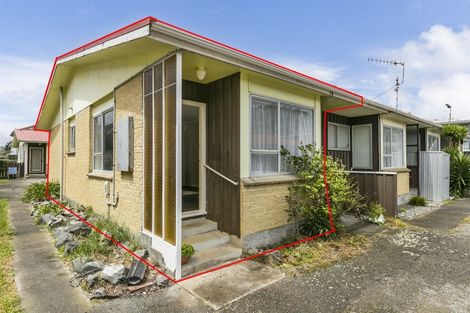 Photo of property in 5/171 Queens Drive, Lyall Bay, Wellington, 6022