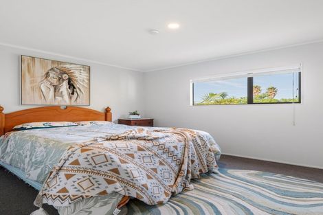Photo of property in 10 Hillview Road, Waihi Beach, 3611