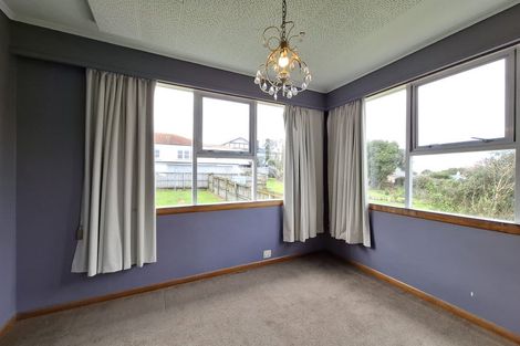 Photo of property in 105 Campbell Road, One Tree Hill, Auckland, 1061