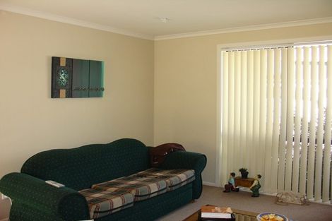 Photo of property in 8a Carisbrook Place, Rototuna North, Hamilton, 3210