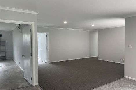 Photo of property in 24 Caltra Place, East Tamaki, Auckland, 2016