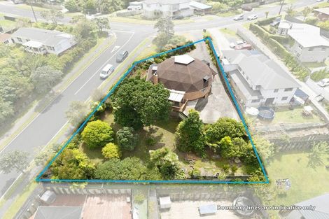 Photo of property in 272 Sturges Road, Henderson, Auckland, 0612