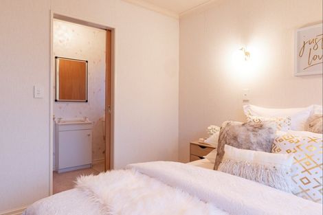 Photo of property in 25 Hibiscus Avenue, Mount Maunganui, 3116