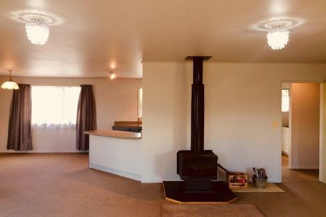 Photo of property in 15 Ragan Lane, Wanaka, 9305