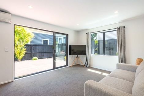 Photo of property in 258a Edgeware Road, Edgeware, Christchurch, 8013