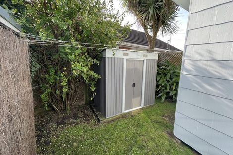 Photo of property in 2/85 Lake Road, Belmont, Auckland, 0622