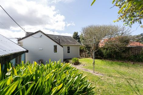 Photo of property in 8 Hindmarsh Street, Johnsonville, Wellington, 6037