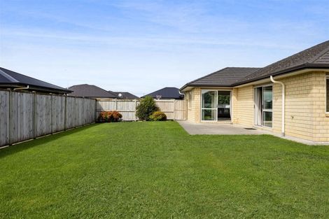 Photo of property in 11 Rawiri Drive, Bell Block, New Plymouth, 4312
