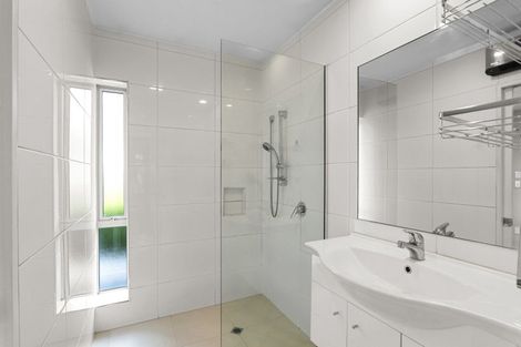 Photo of property in 1/5 Kennedys Bush Road, Halswell, Christchurch, 8025