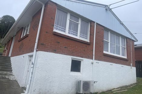 Photo of property in 22 Swansea Street, Cannons Creek, Porirua, 5024