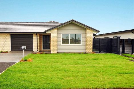 Photo of property in 23 Ragley Way, Rolleston, 7615