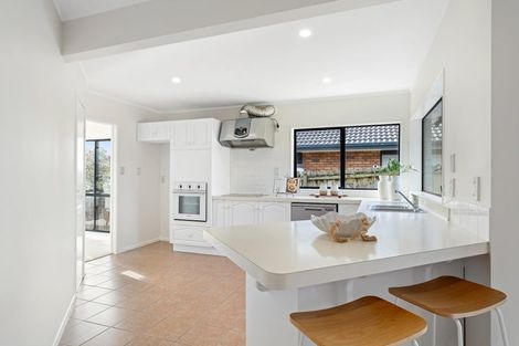 Photo of property in 26 Summermist Drive, Northpark, Auckland, 2013