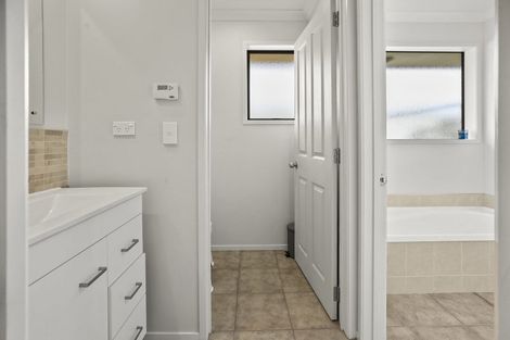 Photo of property in 5 Crawford Drive, Thames, 3500