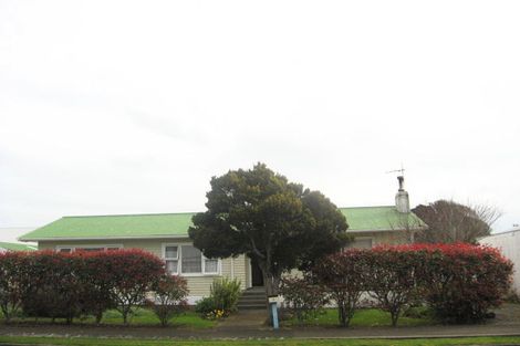 Photo of property in 1 Calgher Avenue, Waitara, 4320