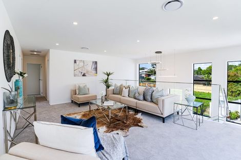 Photo of property in 21a Glenvar Road, Torbay, Auckland, 0630