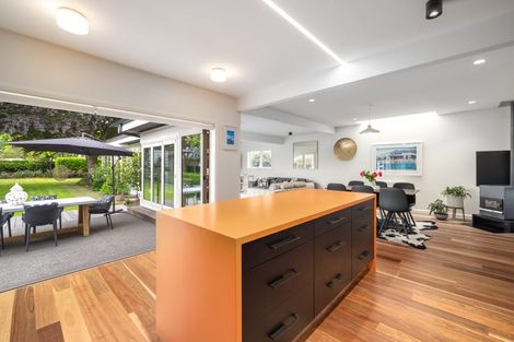 Photo of property in 75 Glandovey Road, Fendalton, Christchurch, 8052