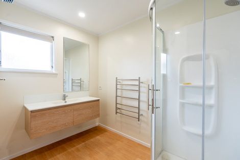 Photo of property in 30 Macmurdo Avenue, Glenview, Hamilton, 3206