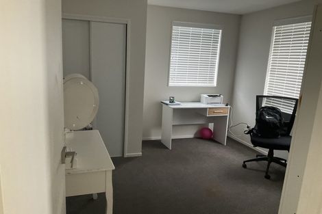 Photo of property in 11 Hakaro Way, Takanini, 2112