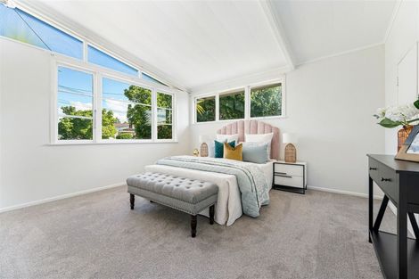 Photo of property in 16 Chorley Avenue, Massey, Auckland, 0614