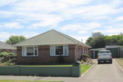 Photo of property in 18 Leistrella Road, Hoon Hay, Christchurch, 8025