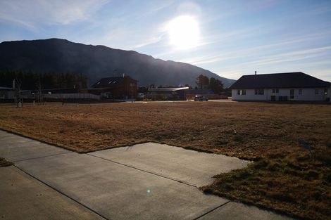 Photo of property in 5 Dingle Street, Lake Hawea, Wanaka, 9382