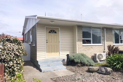 Photo of property in 2/80 Oram Avenue, New Brighton, Christchurch, 8061