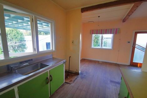 Photo of property in 21 Queen Street, Wairoa, 4108