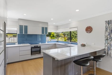 Photo of property in 100 Milne Drive, Paraparaumu, 5032