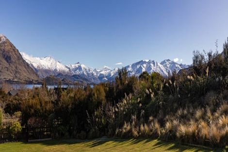 Photo of property in 98 Hunter Crescent, Wanaka, 9305